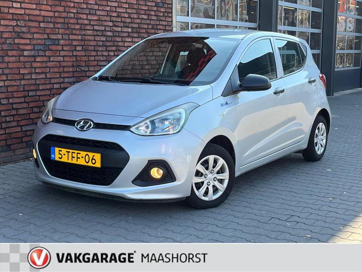 Hyundai I10 1.0i i-Motion Clima/Airco, Auto's, Hyundai, Te koop, i10, ABS, Airbags, Airconditioning, Boordcomputer, Centrale vergrendeling