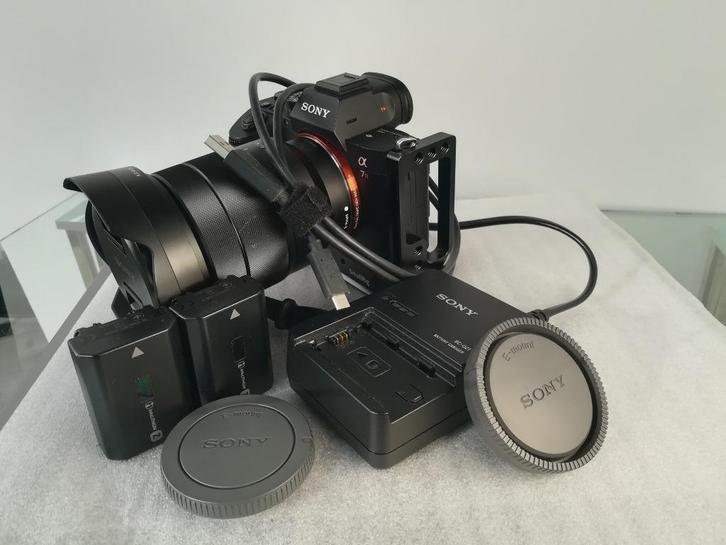 Sony A7RIII Body, Zeiss16-35mm F4, SmallRig L Bracket &Extra, Audio, Tv en Foto, Fotocamera's Digitaal, Zo goed als nieuw, Spiegelreflex