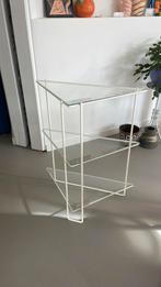 Vintage driehoek tafel/kastje/plantentafel/bijzettafel, Ophalen, Gebruikt, 55 tot 75 cm, Glas