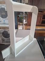 Strak wit wandrek - decoratief & praktisch, Ophalen, Zo goed als nieuw