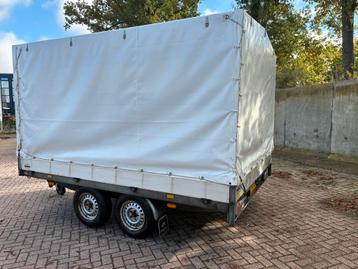 Hapert Aanhanger met Huif - 2700 kg beschikbaar voor biedingen