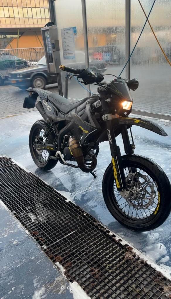 Rieju mrt 50, Fietsen en Brommers, Brommers | Crossbrommers, Zo goed als nieuw, Overige merken, Ophalen