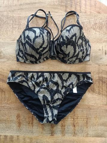 Prima donna bikini 75 E broekje 38 ZGAN zwart goud 75E beschikbaar voor biedingen