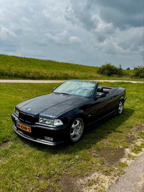 BMW 3-Serie 2.0 I 320 Cabriolet 1998 Zwart, Auto's, BMW, Particulier, 3-Serie, Airbags, Airconditioning, Bluetooth, Centrale vergrendeling