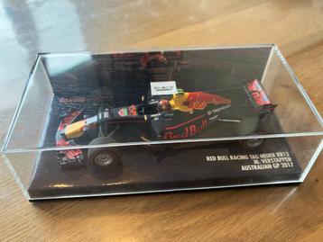 Red Bull RB13 - Max Verstappen - Australian GP 2017  beschikbaar voor biedingen