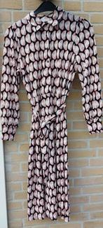 Jurk lange mouw Freequent roze zwart maat M, Kleding | Dames, Maat 38/40 (M), Freequent, Zwart, Ophalen of Verzenden