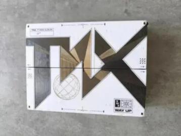 foto album TNX - WAY UP (1pc mini album) beschikbaar voor biedingen