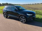 Volvo XC40 T4 190pk R Disign  2018 Zwart, Auto's, 15 km/l, 1800 kg, 1969 cc, Zwart