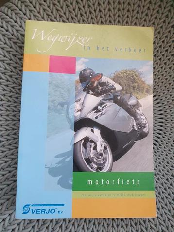 Wegwijzer Motorfiets Theorieboek beschikbaar voor biedingen