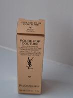 YSL mini lipstick nr1 beige trench Nieuw, Ophalen of Verzenden, Nieuw, Beige, Gehele gezicht