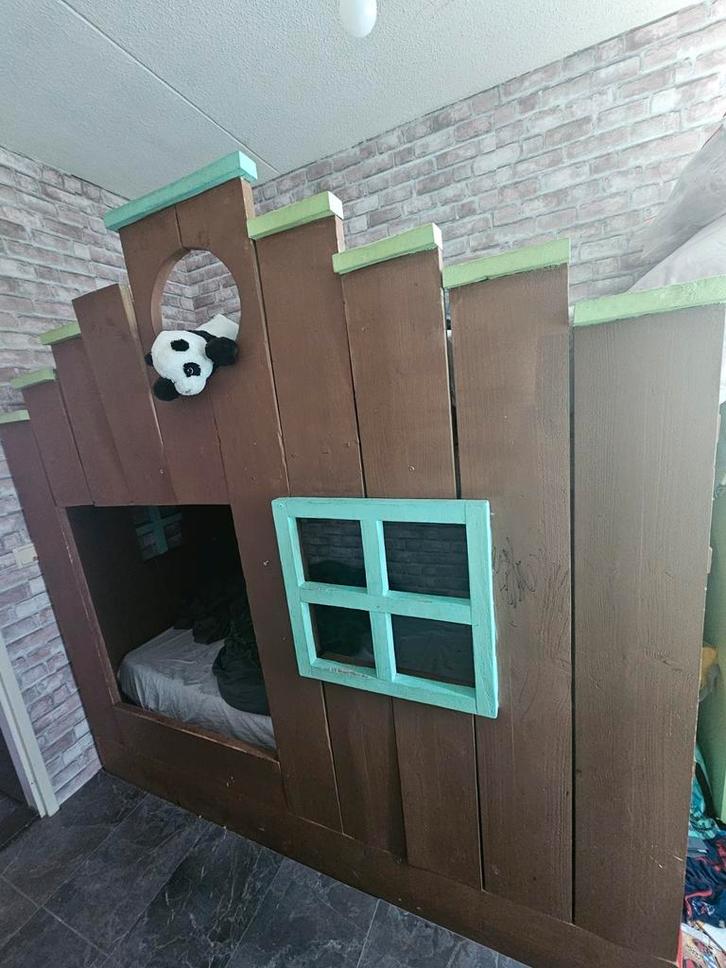 Thema Stapelbed met Gordijnen & Kasten, Kinderen en Baby's, Kinderkamer | Stapelbedden en Hoogslapers, Gebruikt, Stapelbed, Ophalen