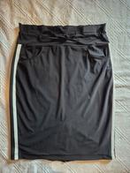 Rok Studio Anneloes M zwart met witte zijstrepen travelstof, Ophalen of Verzenden, Gedragen, Zwart, Onder de knie