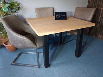 Tafel NIEUW eettafel EIKEN industrieel #WINKEL# 100x100 cm beschikbaar voor biedingen
