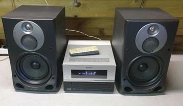 Sony stereo set cmt-bx30r + samsung 3weg speakers + remote beschikbaar voor biedingen