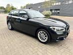 BMW 1-serie 118i Executive Automaat, Zwart, Bedrijf, 650 kg, 3 cilinders