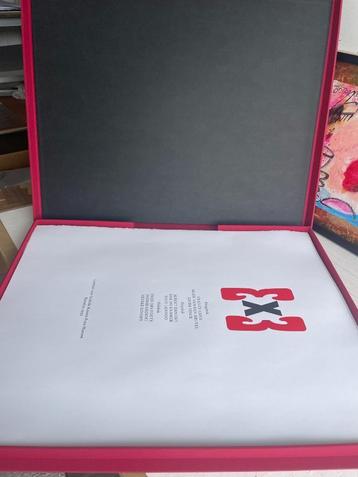 Kunstmappe 3x3 handgesigneerd beschikbaar voor biedingen
