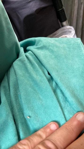 Rol meubelstof voor boot of caravan kussens moet weg dus beschikbaar voor biedingen
