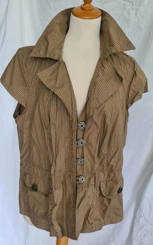Nette bloes/vest, bruin, mt 48, Kleding | Dames, Blouses en Tunieken, Gedragen, Maat 46/48 (XL) of groter, Bruin, Verzenden