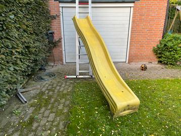 Gele Glijbaan - Gebruikt beschikbaar voor biedingen