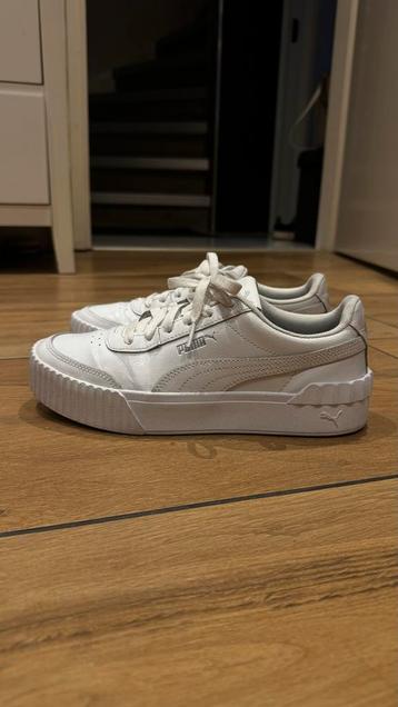 Puma Cali Star Wit Leer - Maat 39 beschikbaar voor biedingen