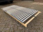Eenpersoonsbed lattenbodem, pootjes & matras - ZGAN, Ophalen, 90 cm, Eenpersoons, Zo goed als nieuw