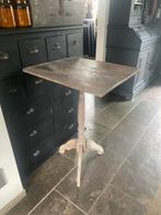 Stoer sober wijntafel, Ophalen