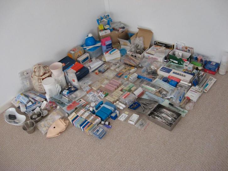 Partij tandarts materialen en instrumenten, Sieraden, Tassen en Uiterlijk, Uiterlijk | Mondverzorging, Nieuw, Overige typen, Ophalen of Verzenden