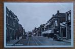 Drachten, Zuiderbuurt, tramrails met tram, oldtimer, Ophalen of Verzenden, 1940 tot 1960, Gelopen, Friesland