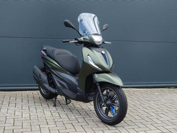 PIAGGIO BEVERLY 400 S HPE 2025 1250km BTW ZGAN demo beschikbaar voor biedingen