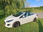 Peugeot Cabrio 308 CC1.6  2013 met nieuwe APK tm 10-9-2026!, Auto's, Peugeot, Achterwielaandrijving, Wit, Leder, Overige kleuren