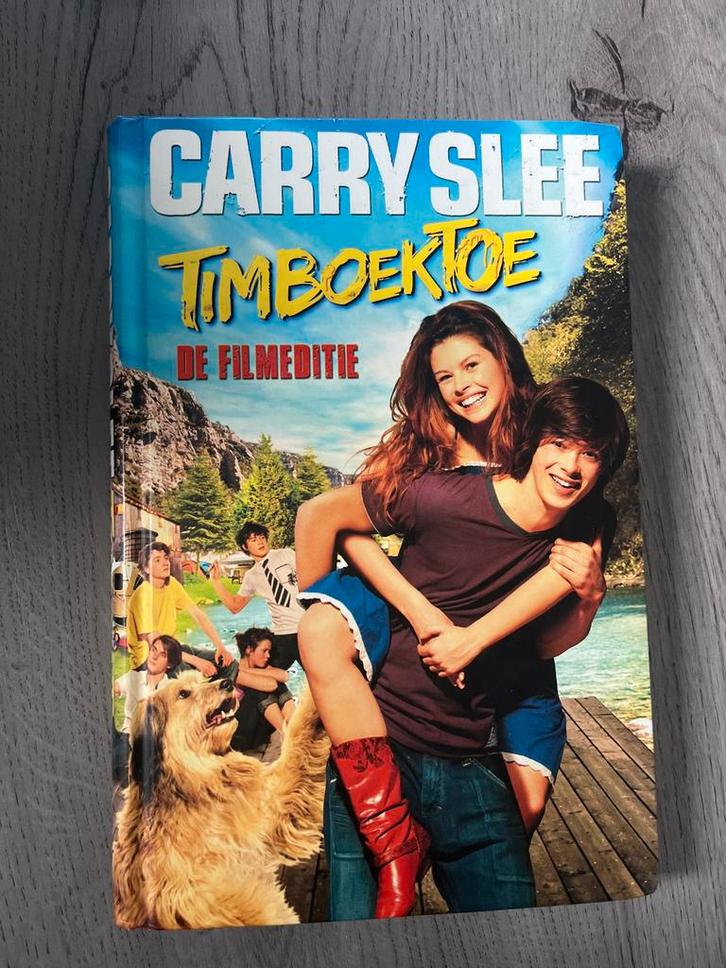 Timboektoe - Carry Slee (Filmeditie), Boeken, Kinderboeken | Jeugd | onder 10 jaar, Nieuw, Fictie algemeen, Ophalen