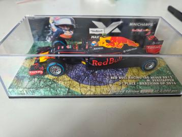 Max Verstappen Red Bull RB12 Minichamps Limited Edition beschikbaar voor biedingen