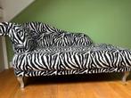 Zebraprint chaise longue, Huis en Inrichting, Banken | Sofa's en Chaises Longues, Hout, Minder dan 150 cm, Minder dan 75 cm, Gebruikt