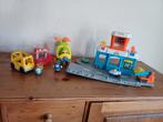 Fisher Price Little People vliegveld en helikopter, Ophalen of Verzenden, Zo goed als nieuw