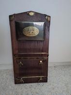 Te koop: antieke krantenbak, Ophalen