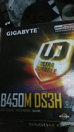 Gigabyte B450M-DS3H AM4 Moederbord, Computers en Software, Moederborden, DDR4, Ophalen of Verzenden, Zo goed als nieuw, Micro-ATX