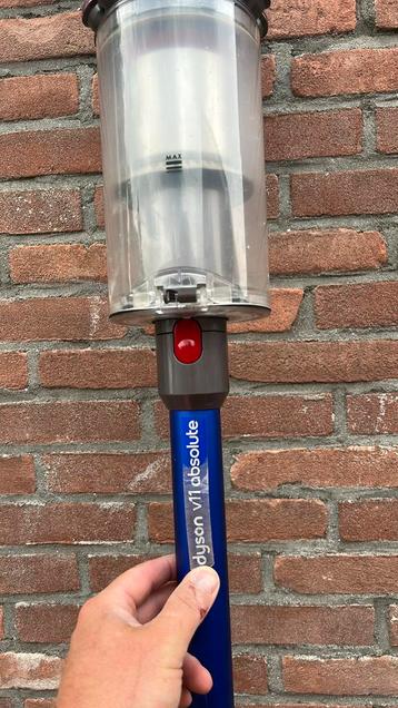 Dyson v11 compleet  beschikbaar voor biedingen
