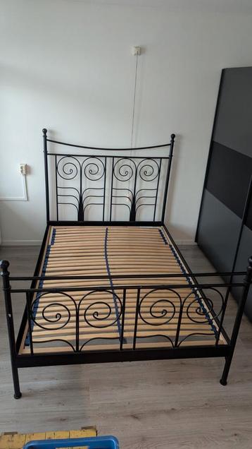 Ikea Noresund Bedframe 140x200 met Brattby lattenbodem - afbeelding 2