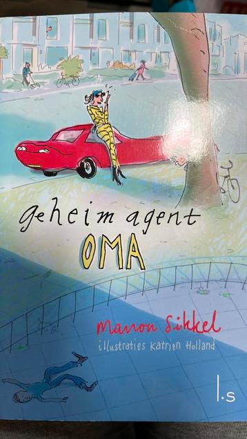 Geheim agent Oma van Manmn Sikkel beschikbaar voor biedingen