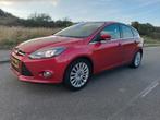 Ford Focus 1.6 Ti-vct 92KW 5-D 2012/ LAGE PRIJS/, Auto's, Ford, 125 pk, Zwart, 4 cilinders, 635 kg