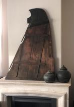 Oud houten roer vin zwaard van boot sober sleets, Ophalen