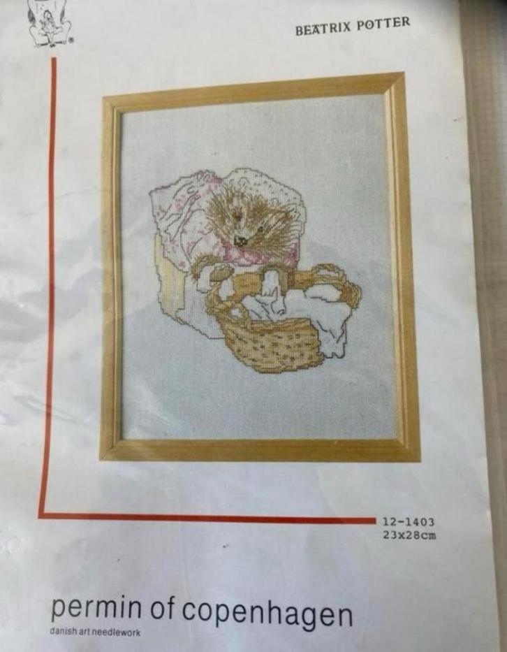 BORDUURPAKKET PERMIN BEATRIX POTTER EGELVROUWTJE PLUS!!!, Hobby en Vrije tijd, Borduren en Borduurmachines, Nieuw, Borduurpakket
