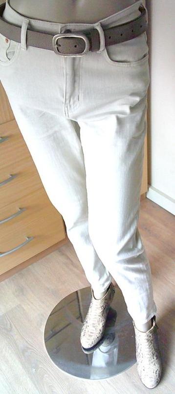 ZAC EN ZOE ZGAN high waist beige stretch spijkerbroek 36 beschikbaar voor biedingen
