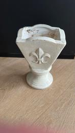 Cremekleurig bloempotje, Tuin en Terras, Ophalen of Verzenden, Gebruikt, Aardewerk, Binnen