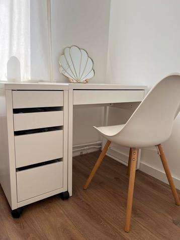 Ikea MICKE bureau + laden + stoel set