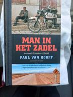 Man in het zadel - Paul van Hooff, Ophalen of Verzenden, Zo goed als nieuw, Paul van Hooff, Algemeen