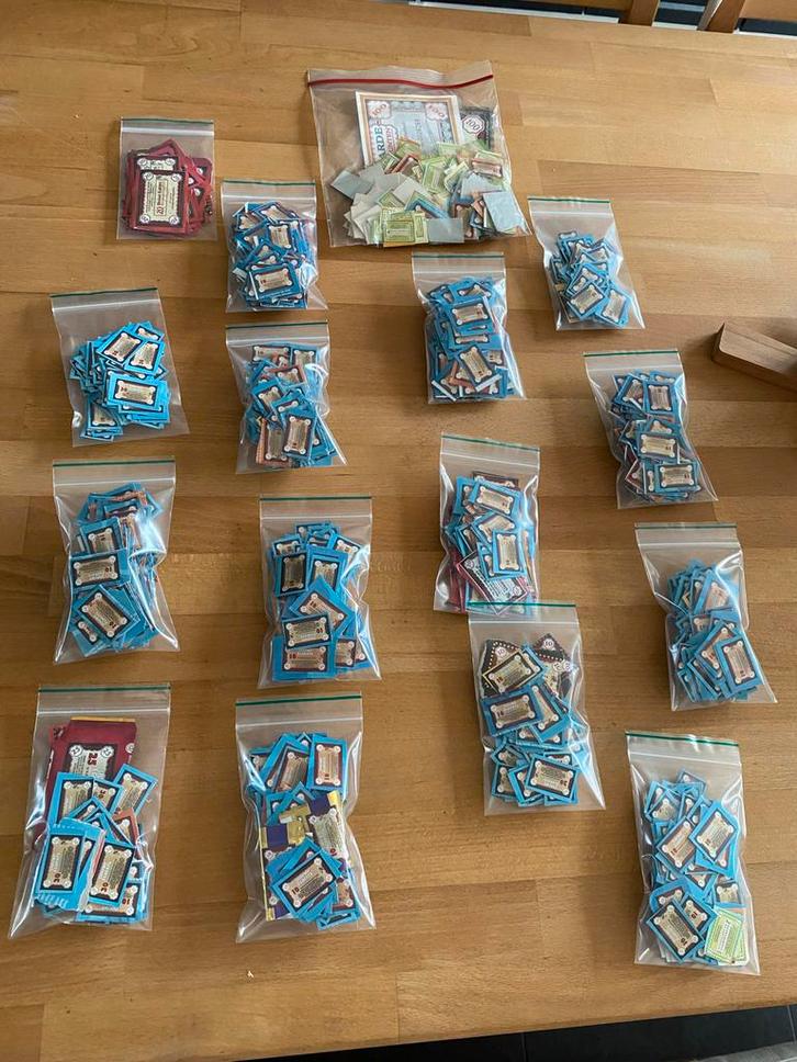 Douwe Egberts Spaarpunten - 16.000 punten!, Hobby en Vrije tijd, Spaarzegeltjes, Zegels, Bonnen of Punten, Koffie of Thee, Verzenden