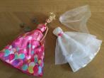 Barbie feestjurk, trouwjurk en accessoires, Ophalen of Verzenden, Gebruikt, Barbie
