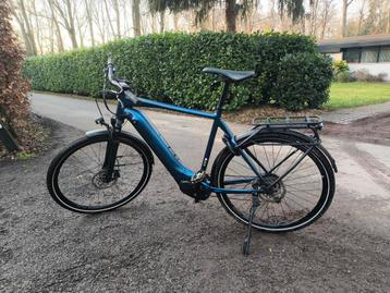 Giant explore e+2gts 107 km gedraaid bijna nieuw 6 maand oud beschikbaar voor biedingen