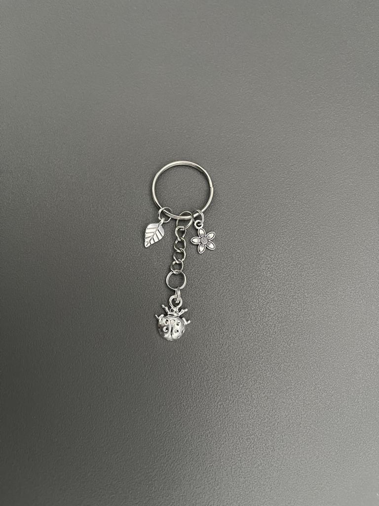 Sleutelhanger met 3 hangers lieveheersbeestje, bloem en blad, Ophalen of Verzenden, Nieuw, Dier of Natuur